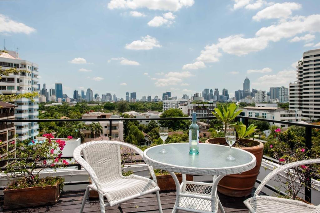 House By The Pond Aparthotel Bangkok Exterior foto